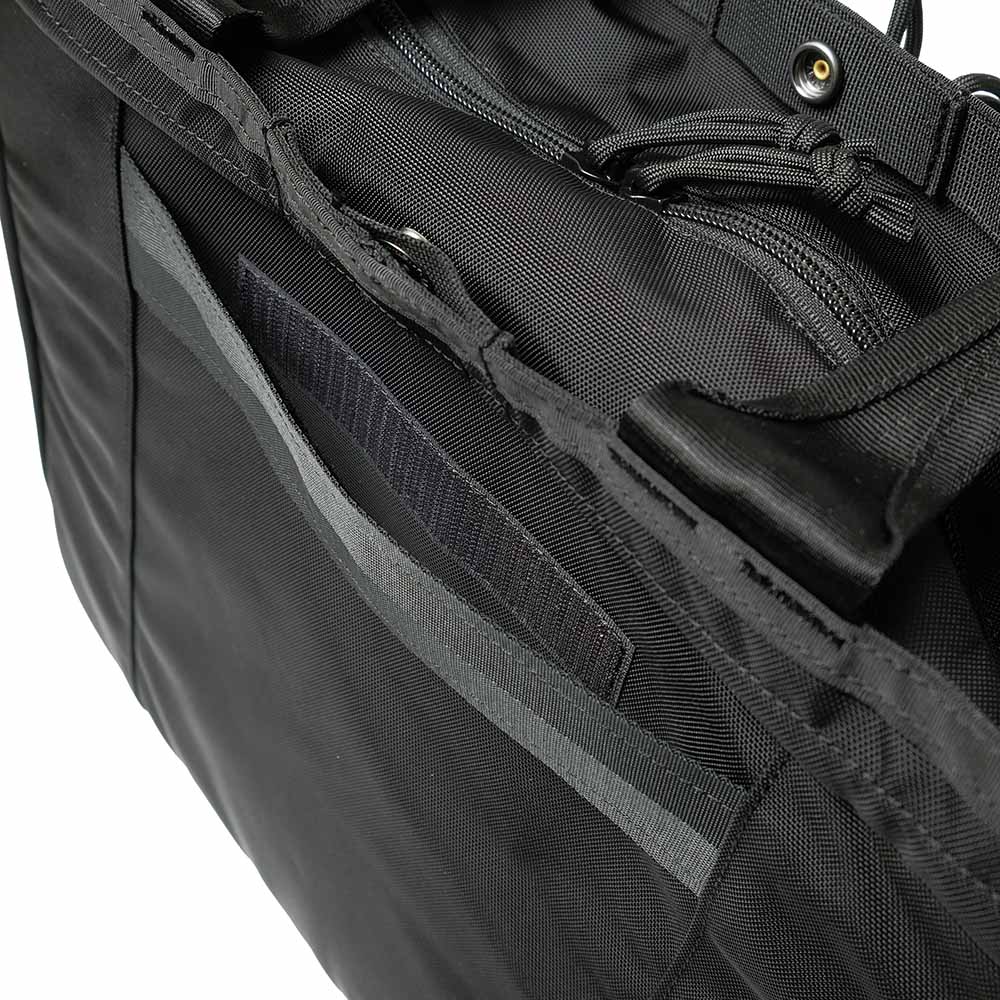 BRIEFING - BS BOX TOTE AG - BRA241T39