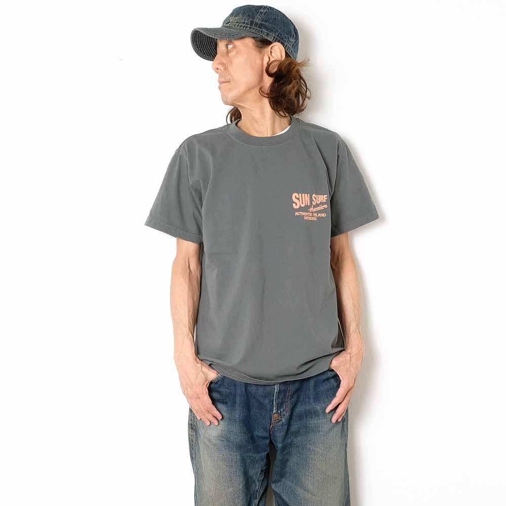 SUN SURF - S/S T-SHIRT - ALOHA-TSURU - SS79748