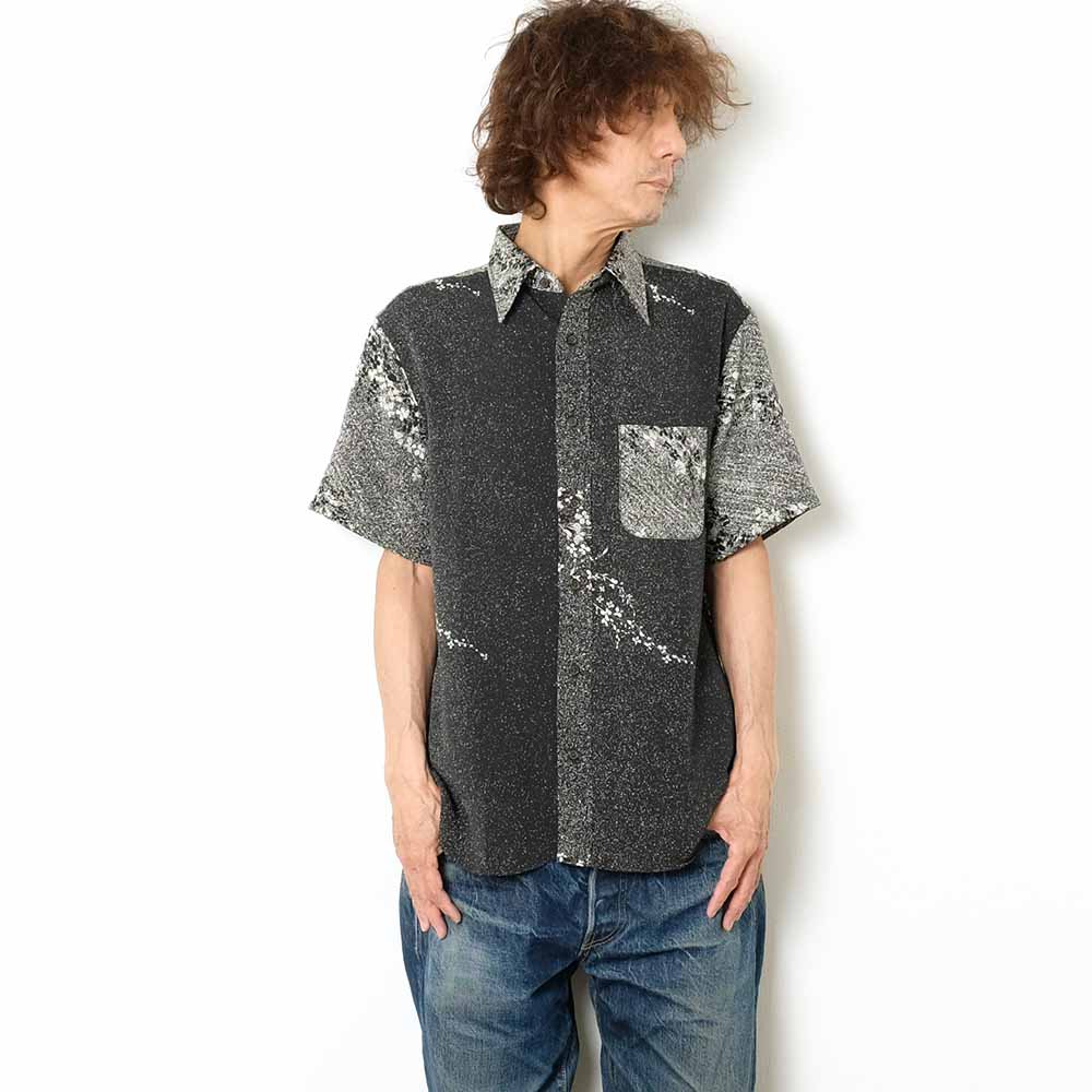 衣櫻 - 二越ちりめん素材 -  半袖レギュラーシャツ - 流花 - SA1608