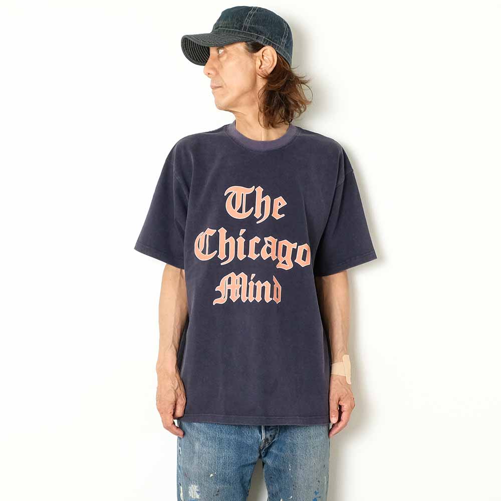 UNIVERSAL OVERALL - CHEMCIAL WASH - PRINT TEE - OLD ENGLISH LOGO - U2523210