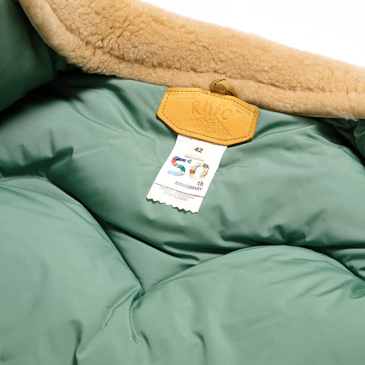 Rocky Mountain Featherbed - CHRISTY VEST - 200-242-02