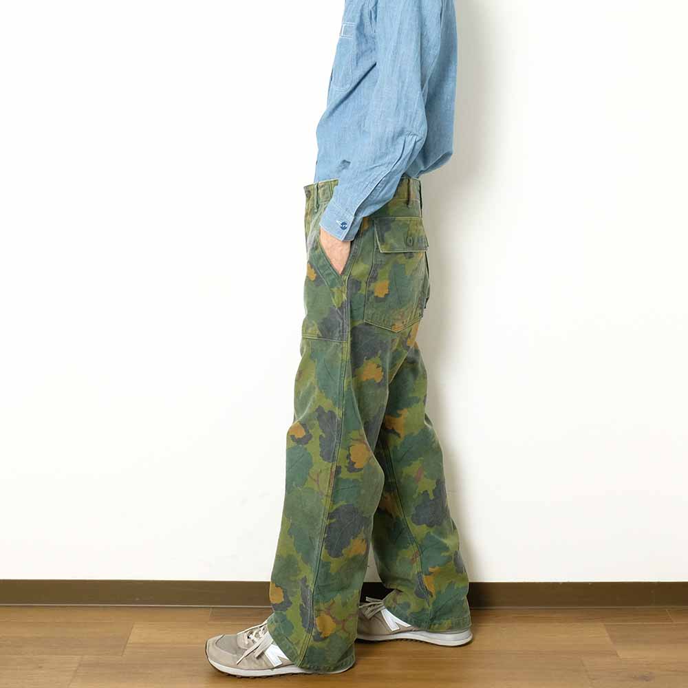 BUZZ RICKSON'S - MITCHEL PATTERN CAMOUFLAGE TROUSERS - CIVILIAN MODEL - BR42452