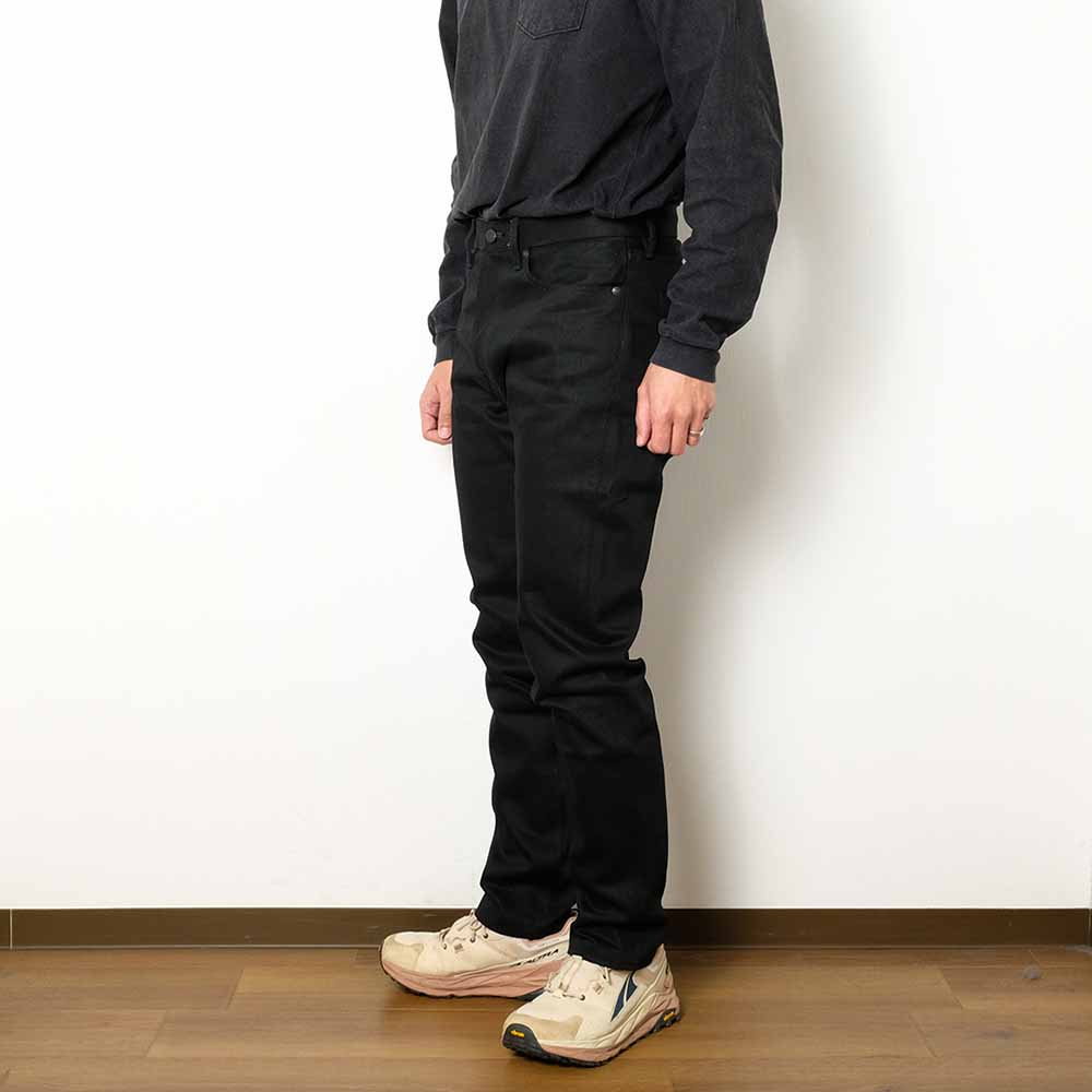 MOMOTARO JEANS - #200 STANDARD TAPERED 14.7oz BLACK - Zip-Fly - MMJZ1200
