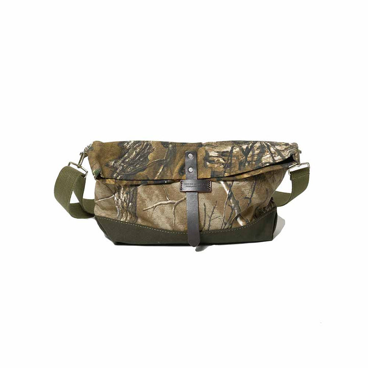 HERITAGE LEATHER CO. - No.8863 - Travel Pouch - HLC-8863