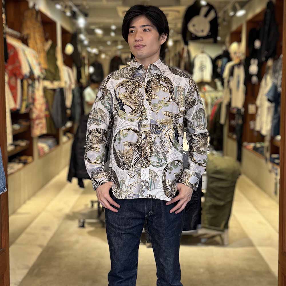 KOROMO ZAKURA - Southern Cloth - Long-Sleeve Regular Shirt - Hawk depicted with Japanese traditional technique, KINSAI-style - SA1727