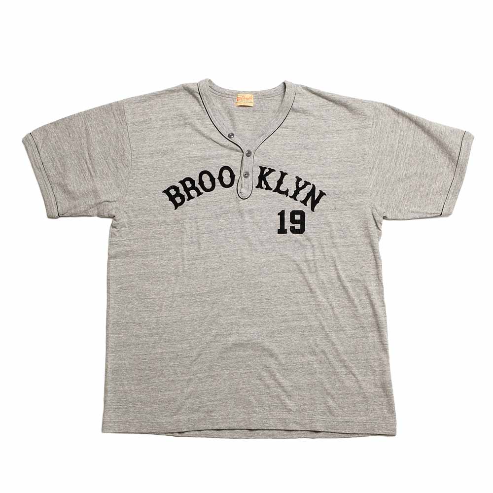WHITESVILLE - S/S HENLEY T-SHIRT - BROOKLYN 19 - WV79687