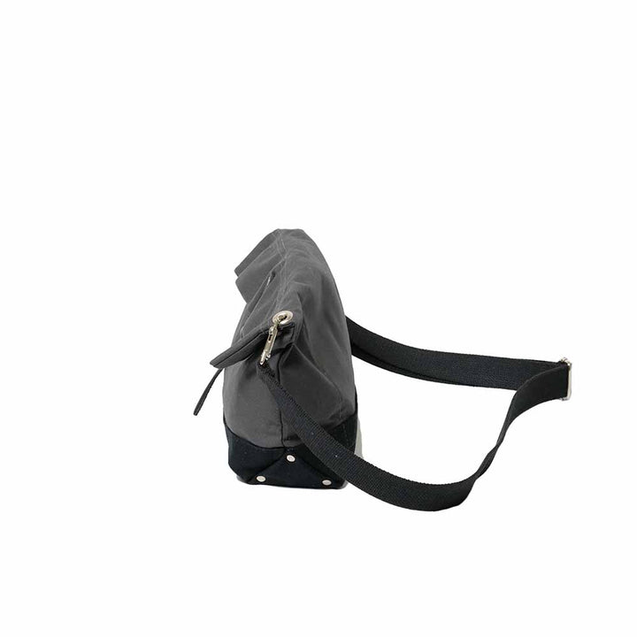 HERITAGE LEATHER CO. - No.8863 - Travel Pouch - HLC-8863