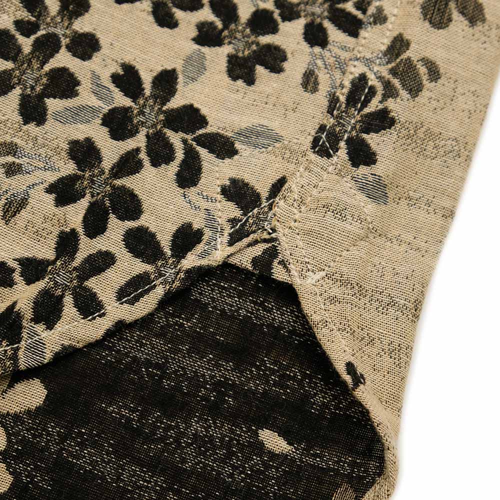 衣櫻 - 二重織ジャガードガーゼ素材 - 半袖レギュラーカラーシャツ - 黒桜 - SA1609