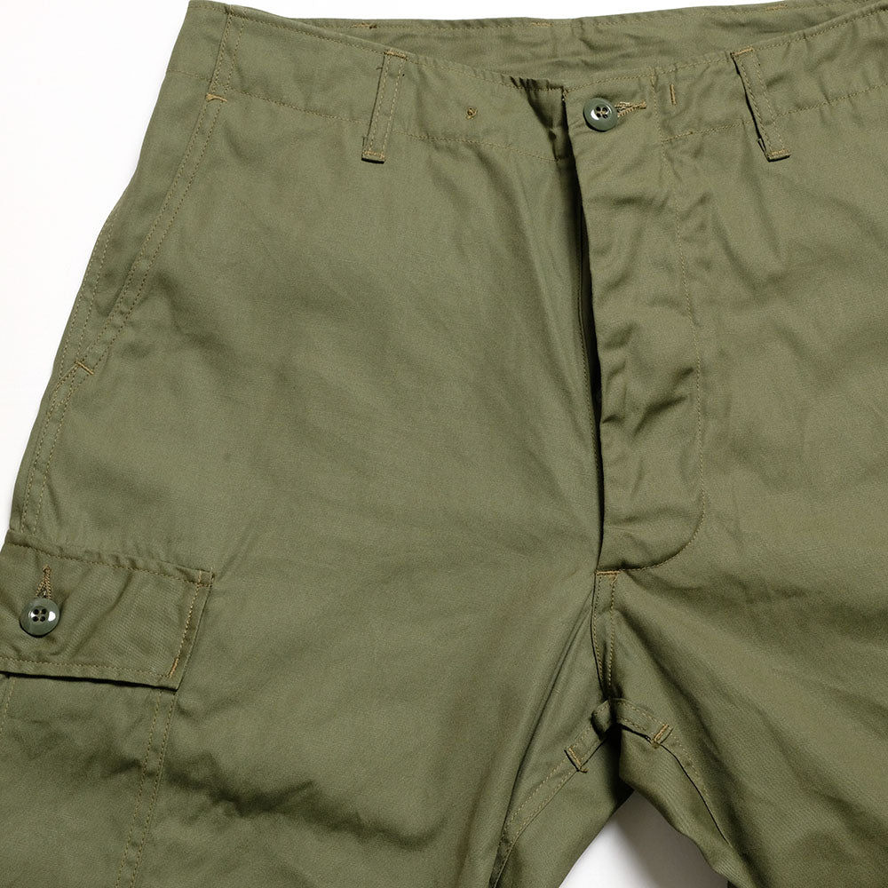 BUZZ RICKSON'S - TROUSERS, MEN'S, COTTON WIND RESISTANT POPLIN, OLIVE GREEN, ARMY SHADE 107 SHORT LENGTH - BR42500