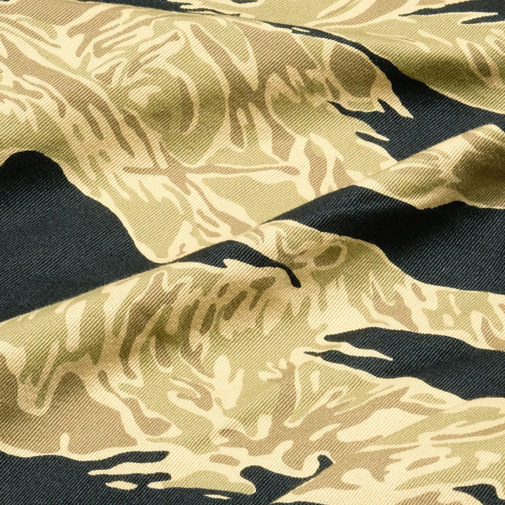 BUZZ RICKSON'S - GOLD TIGER PATTERNS SHORTS - BR51904