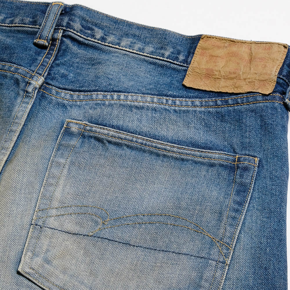 STUDIO D’ARTISAN - USED WASH - REGULAR STRAIGHT - D1891U