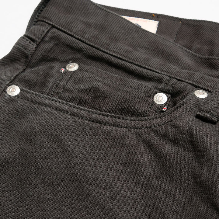 MOMOTARO JEANS - #100 STRAIGHT - BOTANICAL DYED - BAMBOO CHARCOAL - MMJZ6402