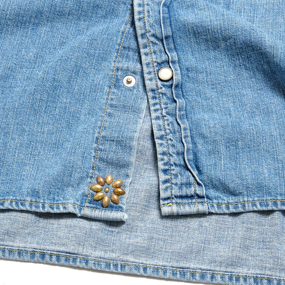 REMI RELIEF - DENIM WESTERN SHIRT - Small Flower Studs - RN2014SDM