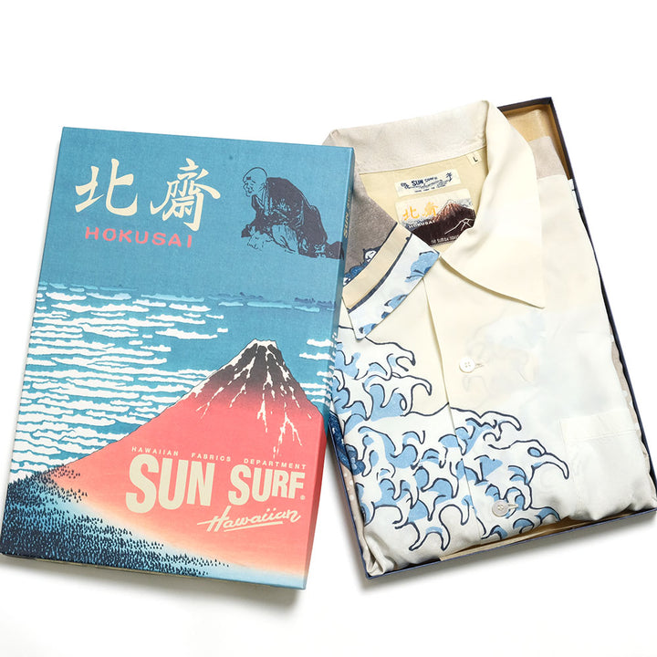 SUN SURF × National Treasure of Japan - Katsushika Hokusai - SPECIAL EDITION - The Great Wave of Kanagawa - SS37651