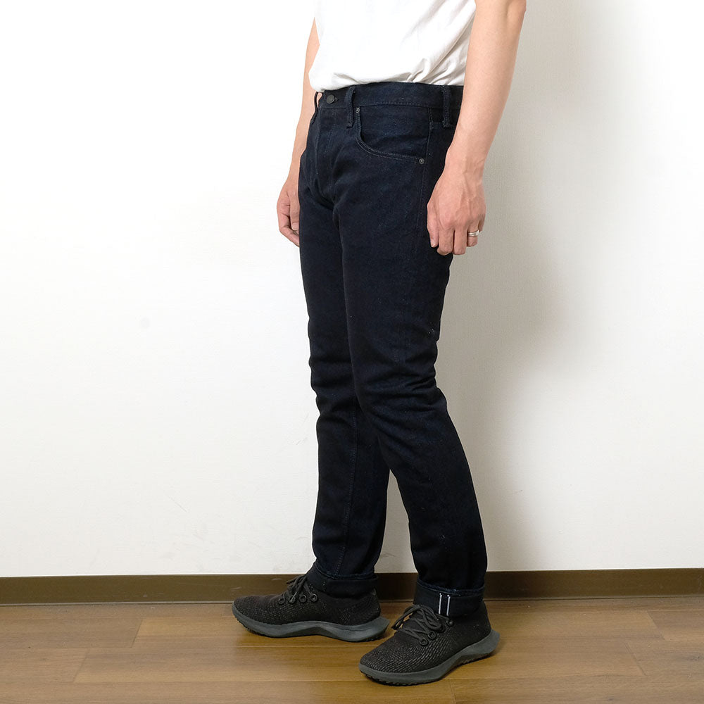 Pure Blue Japan - 14oz Indigo x Black Denim Slim Tapered - XX-013-IDBK