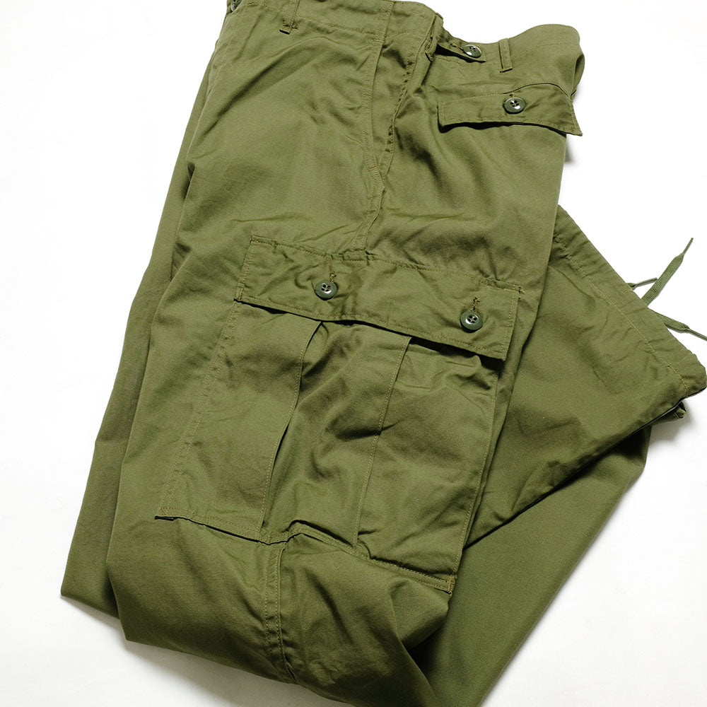 BUZZ RICKSON'S - TROUSERS,MEN'S, COTTON WIND RESISTANT POPLIN, OLIVE GREEN ARMY SHADE 107 - BR40927