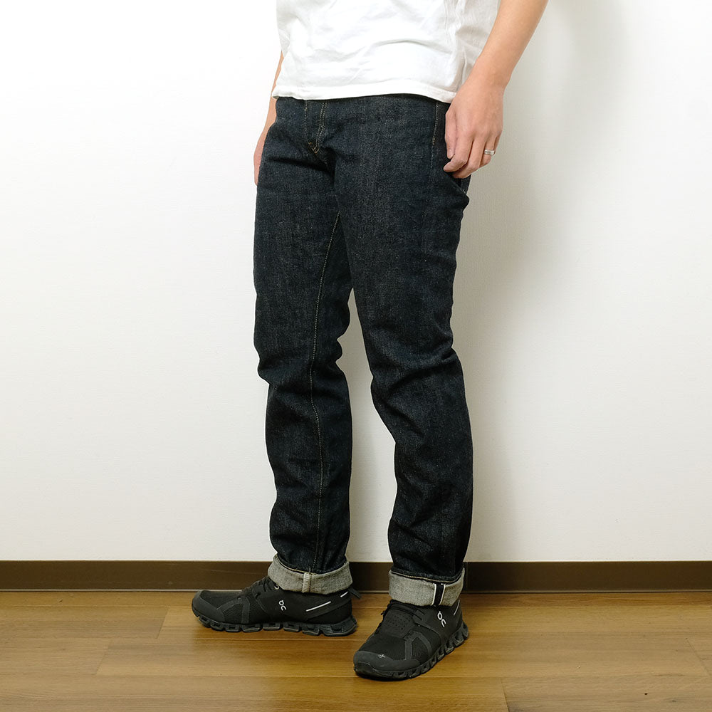 ONI DENIM<br>Neat Straight<br>16oz Green Cast Denim<br>ONI-246GC16