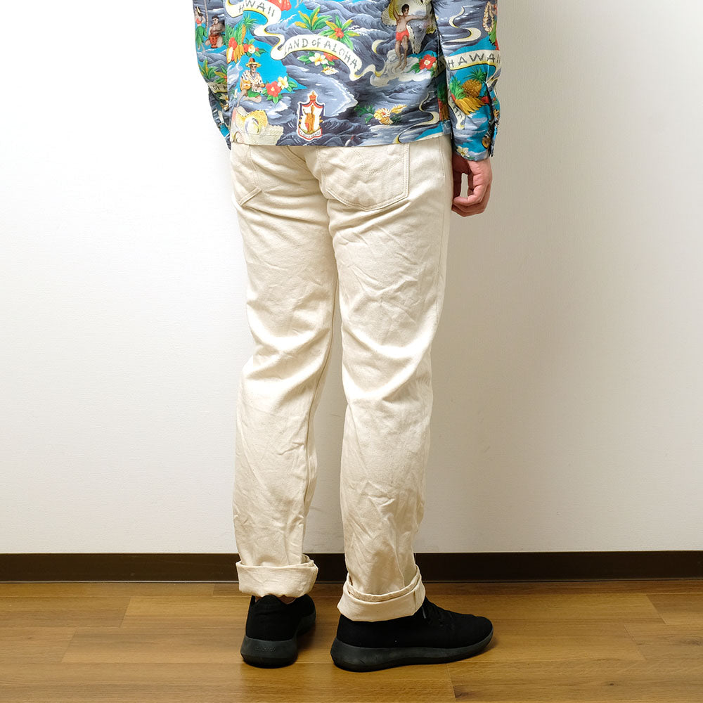 ONI DENIM<br>Semi Tight Straight 14oz Organic Cotton White Denim<br>ONI-546